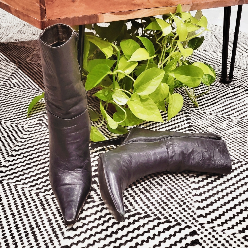 CARLO ROSETTI Vintage 90s Long Point Stiletto Ankle Boots